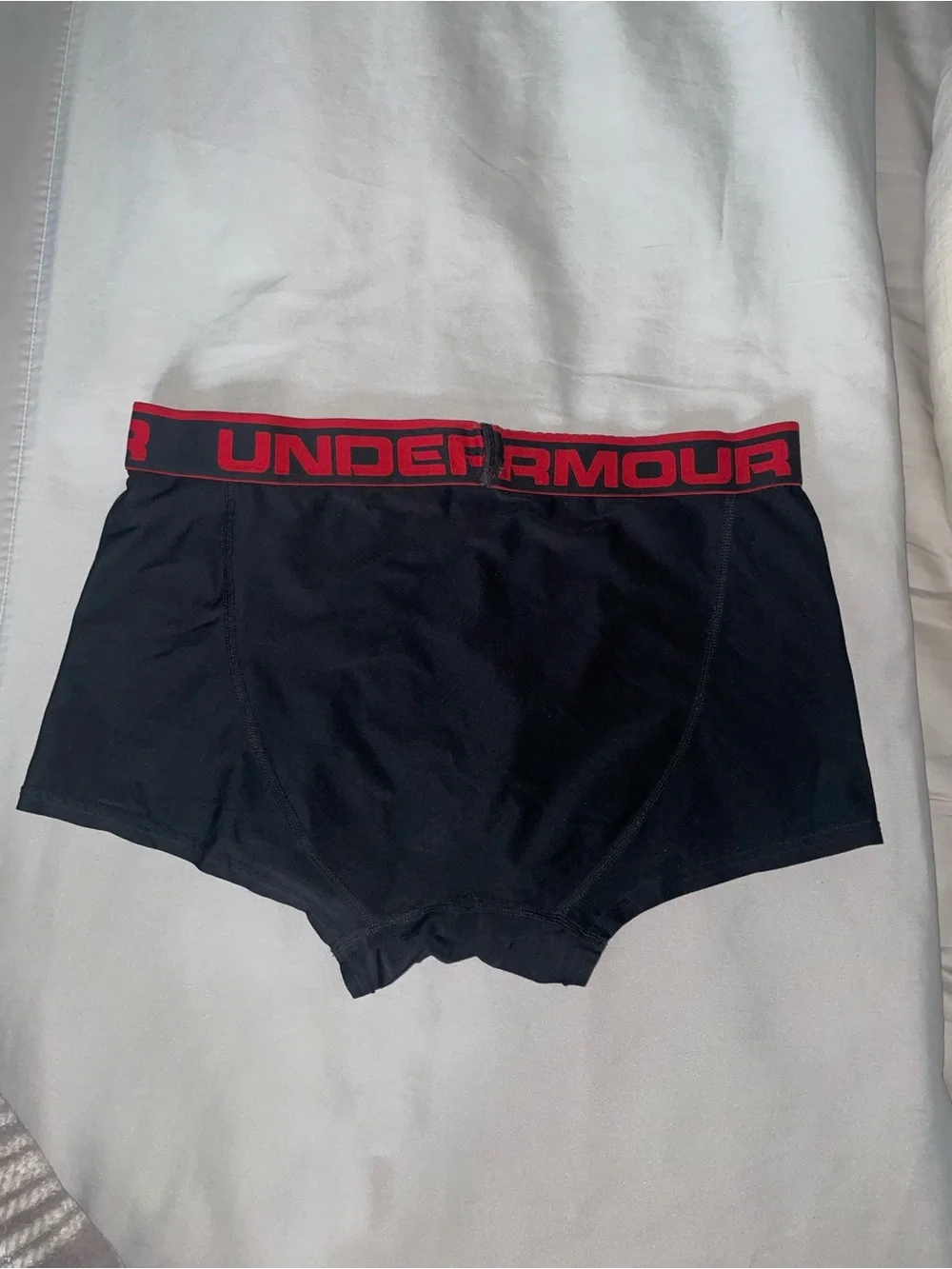 Under Armour Men’s Black Boxer Briefs with Red Logo Waistband